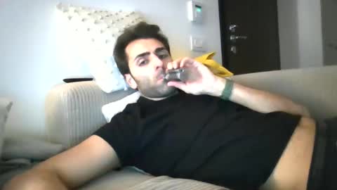 kikkus01 online show from February 4, 8:06 pm