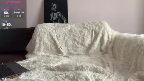 new video in description online show from February 4, 10:21 am