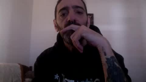 andres online show from April 27, 5:43 pm