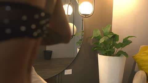 Kim online show from March 16, 1:15 pm