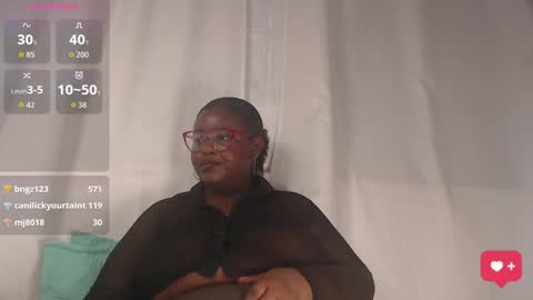 Kim  Follow me please online show from March 20, 3:11 am