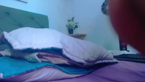 Kim online show from February 26, 8:06 am