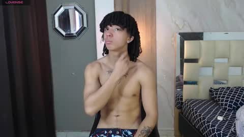 KIM online show from March 26, 2:11 pm