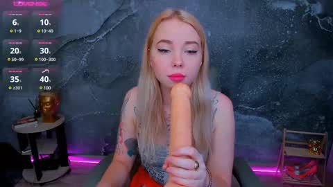 KIM online show from February 12, 7:13 am