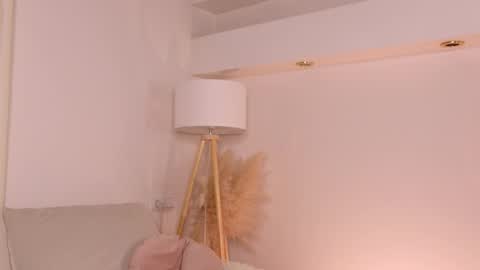 Kim Oberlin online show from September 16, 1:24 pm