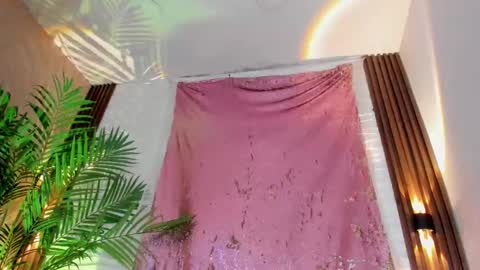 kimberly gonzalez online show from September 28, 3:26 am