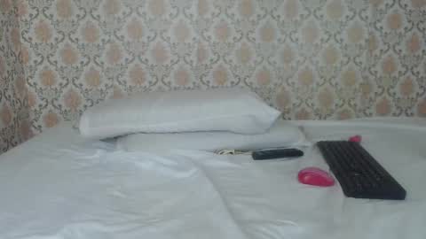 Kimberly online show from March 12, 2:41 am