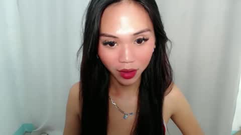 Kimberly online show from December 17, 1:01 am