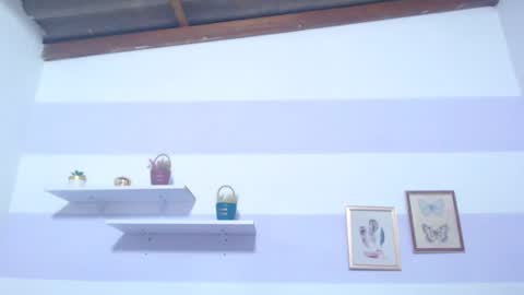 Kim  online show from December 3, 7:03 pm