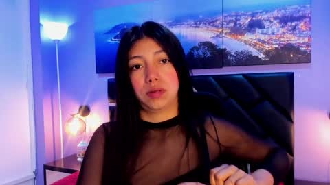 Kimberly Villalobos online show from February 9, 11:25 am