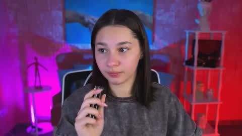 Kim online show from November 7, 8:17 am