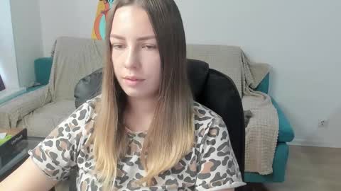 Albina sexy online show from December 2, 8:45 am