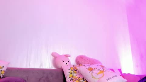 Natalie online show from December 4, 9:47 pm