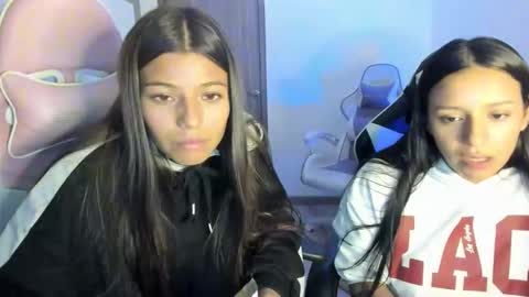 kimmi online show from December 22, 11:11 pm