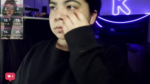 Kimmi online show from April 12, 2:59 am