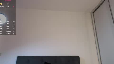 Kimmie online show from May 12, 6:28 pm