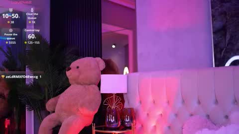 Kim online show from December 2, 4:27 pm