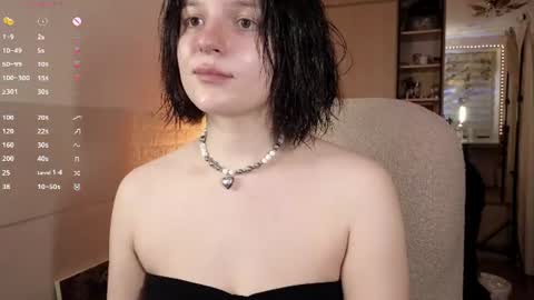 kimmy online show from June 22, 11:01 pm