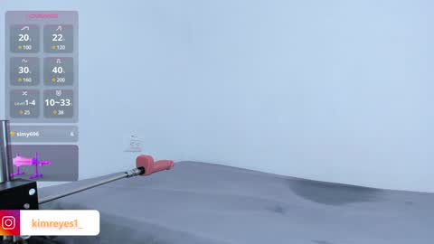 Snapshot of kimreyes1 chatting on January 31, 9:27 am Kim online show from January 31, 9:27 am