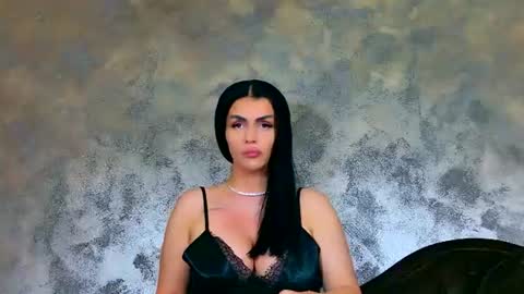 Kim Wilmes online show from July 22, 3:47 pm