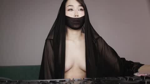 Kimi online show from May 22, 3:46 am
