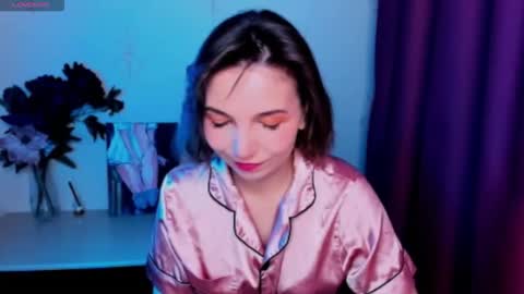 Hazel online show from October 20, 8:19 am