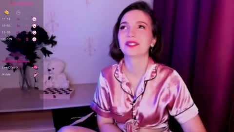 Hazel online show from November 11, 8:27 am