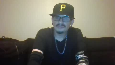 Snapshot of king761987 chatting on October 6, 8:04 pm king761987 online show from October 6, 8:04 pm