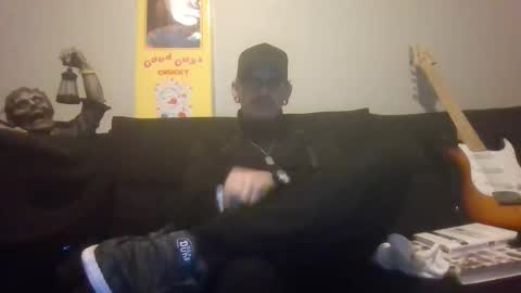 Snapshot of king761987 chatting on October 23, 3:41 am king761987 online show from October 23, 3:41 am