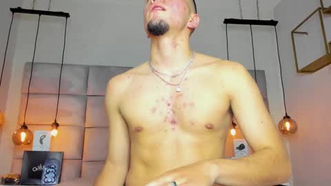 Snapshot of king_dante_ chatting on March 12, 11:01 pm King Dante online show from March 12, 11:01 pm