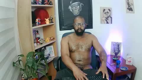Snapshot of king_mallik chatting on October 21, 2:32 pm Malik online show from October 21, 2:32 pm