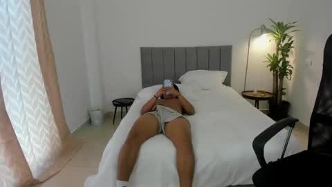 king_master77 online show from February 19, 2:22 pm