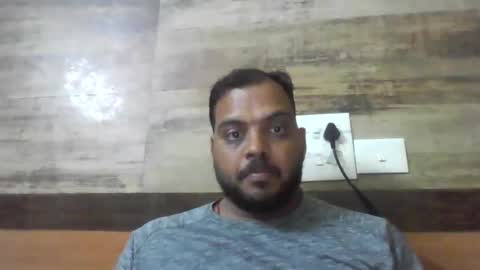 kingalpines1 online show from November 2, 5:57 pm