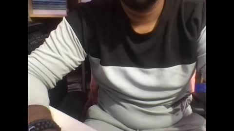 kingcobra_08 online show from April 6, 1:47 am