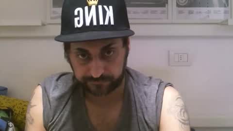  ivano corona  online show from April 21, 11:50 am