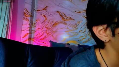 kingdanny_8 online show from March 2, 11:44 pm