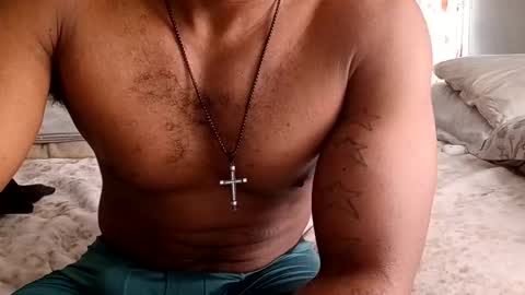 kingdingo32 online show from April 2, 6:59 pm