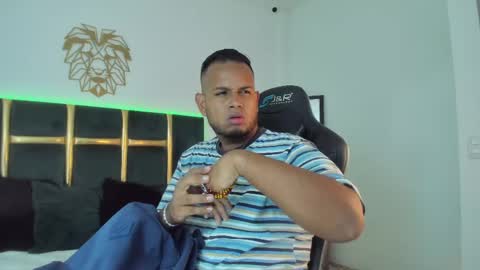 kingg_jay online show from June 7, 12:21 pm