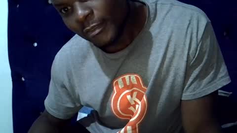 kingnovaa23 online show from July 9, 10:52 am