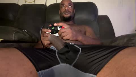 kingofkingz74 online show from November 2, 3:28 am