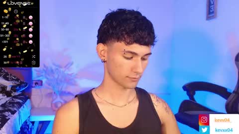  A L E X  online show from October 3, 7:38 am