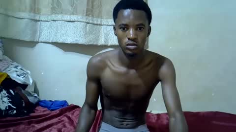 kingsleeee online show from June 8, 4:57 am