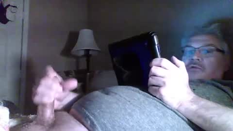 kingtongue10 online show from December 12, 10:34 am