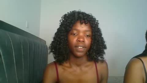 kinky_aria online show from October 19, 5:28 pm