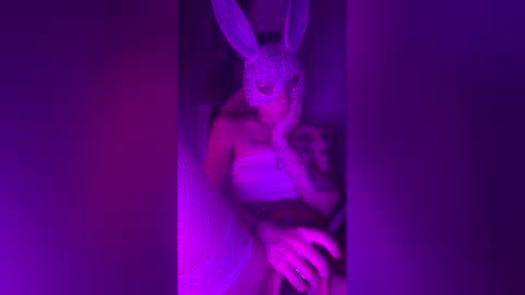 Kinky K80 online show from May 28, 3:59 am