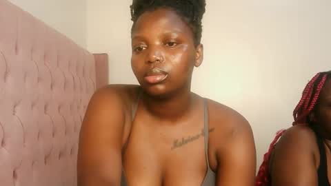 Lola online show from February 17, 11:26 pm