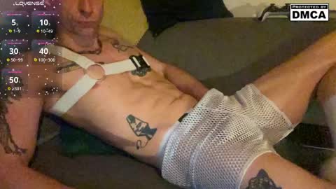 kinky_spidey online show from May 11, 8:50 pm