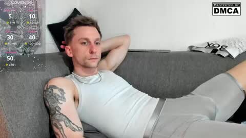 kinky_spidey online show from May 2, 6:52 am