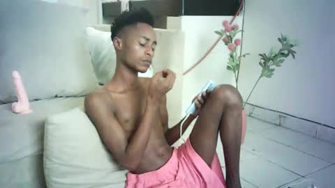 kinkybby_ online show from March 3, 11:22 am