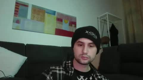 Maysie and Hunter online show from December 3, 2:20 am